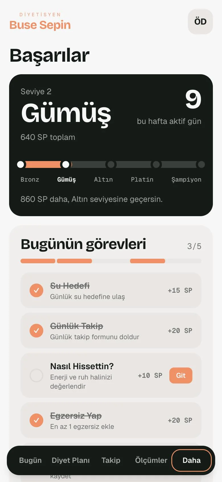 Başarılar ekranı: seviye ve günün görevleri